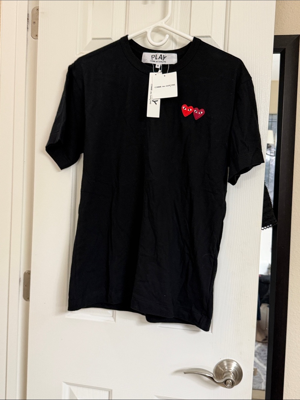 COMME des GARCONS Play T shirt . NEW with Tags . M